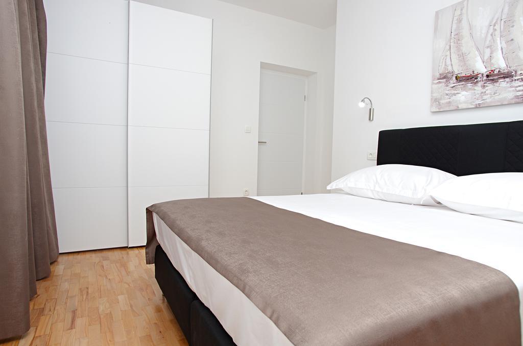 Apartament Besker